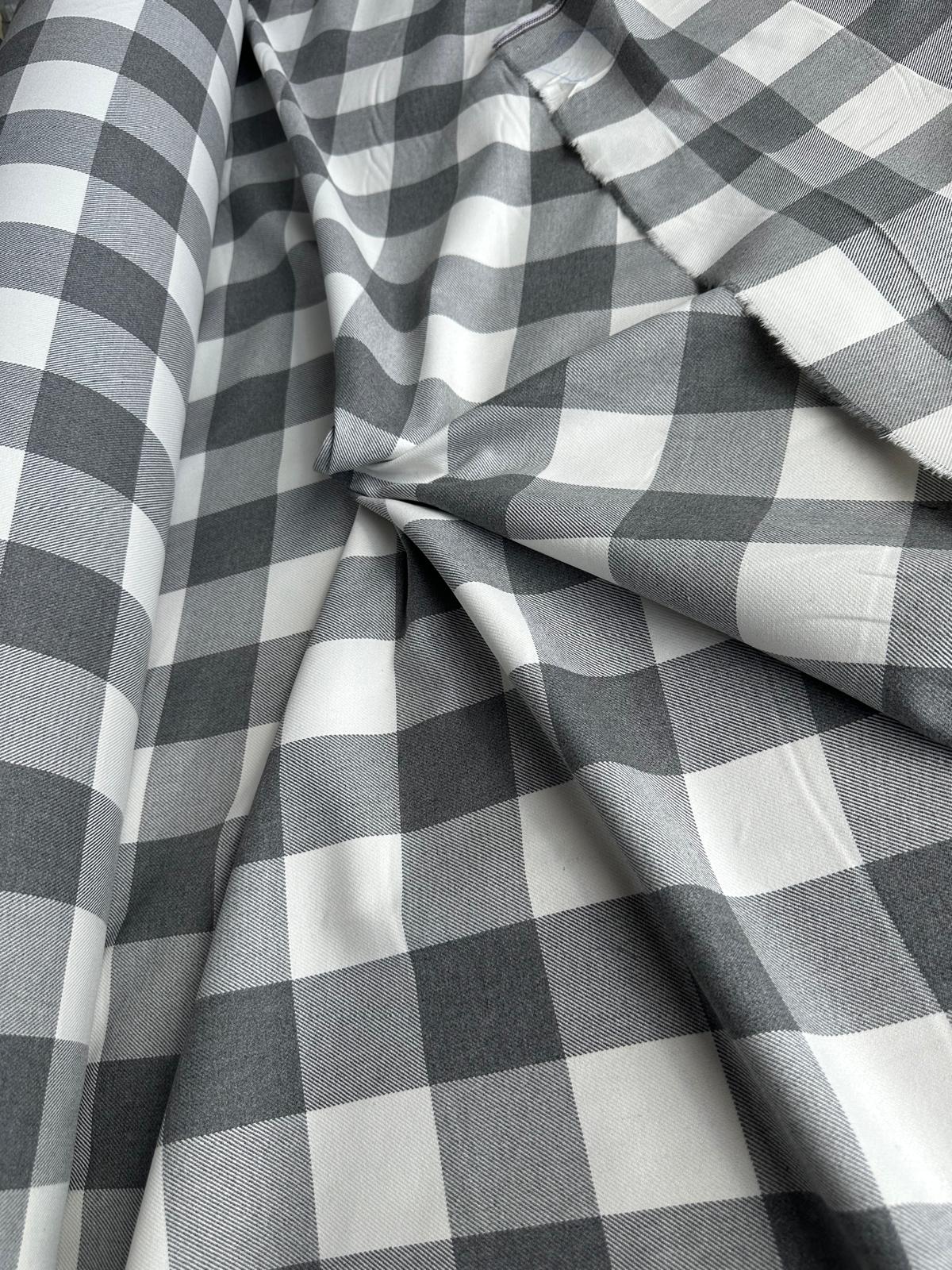 FLANNEL DOUBLE SIDE GREY/WHITE SOLD BY THE YARD